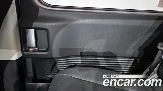 Hyundai Staria 2024 — Şəkil 11/33