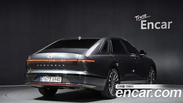 Hyundai Grandeur Hybrid 2024 — Şəkil 8/20