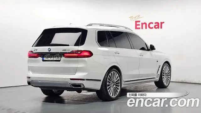 BMW X7 2021 — ფოტო 2/20