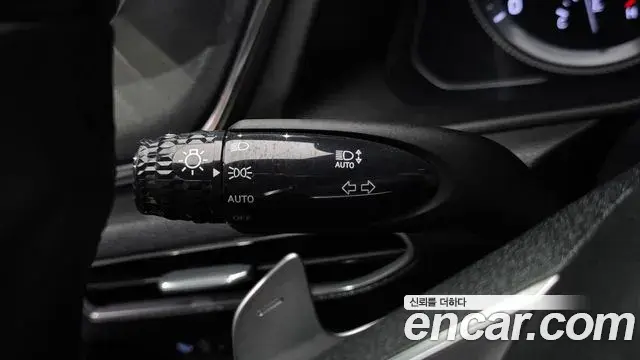 Hyundai Sonata Hybrid 2019 — Şəkil 20/33