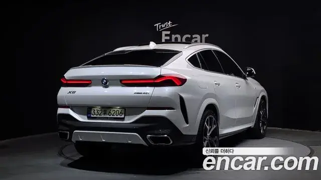BMW X6 2022 — Фото 1/20