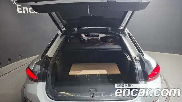 BMW X6 2022 — Photo 16/30