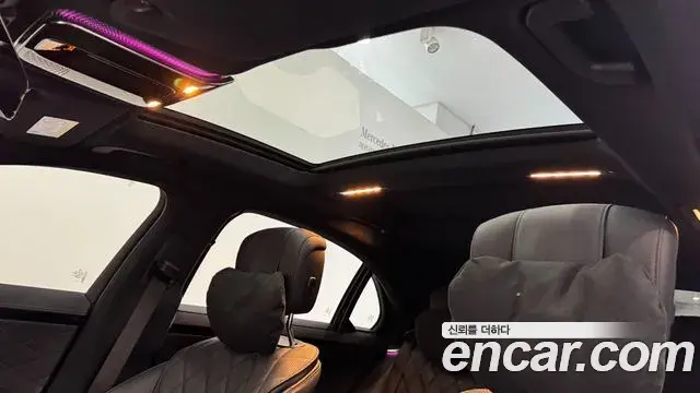 Mercedes-Benz S-Class 2025 — ფოტო 18/20