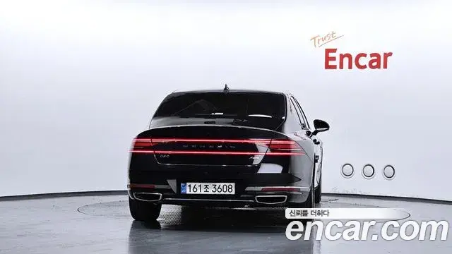 Genesis G90 2022 — ფოტო 35/35