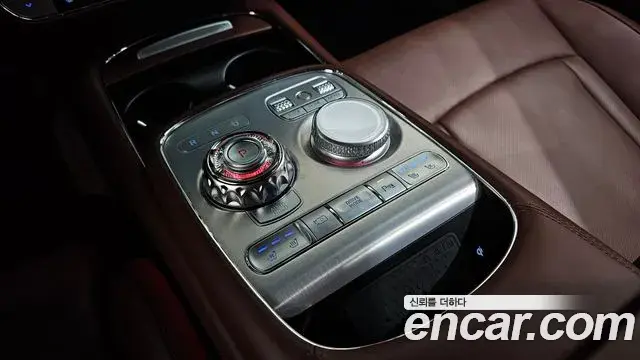 Genesis G90 2022 — ფოტო 5/35