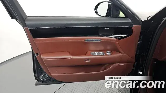 Genesis G90 2022 — ფოტო 9/35