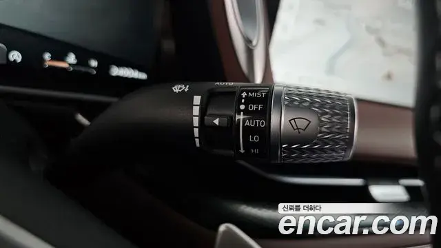 Genesis G90 2022 — ფოტო 24/35