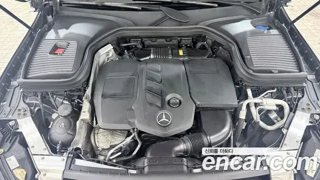 Mercedes-Benz GLC-Class 2023 — Фото 5/20
