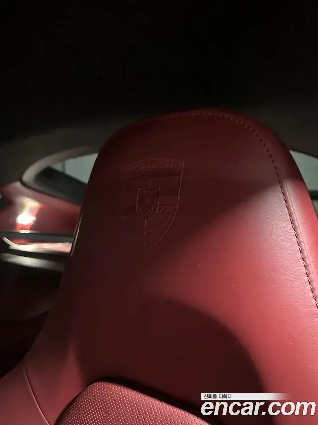 Porsche 718 Cayman 2019 — Фото 18/20