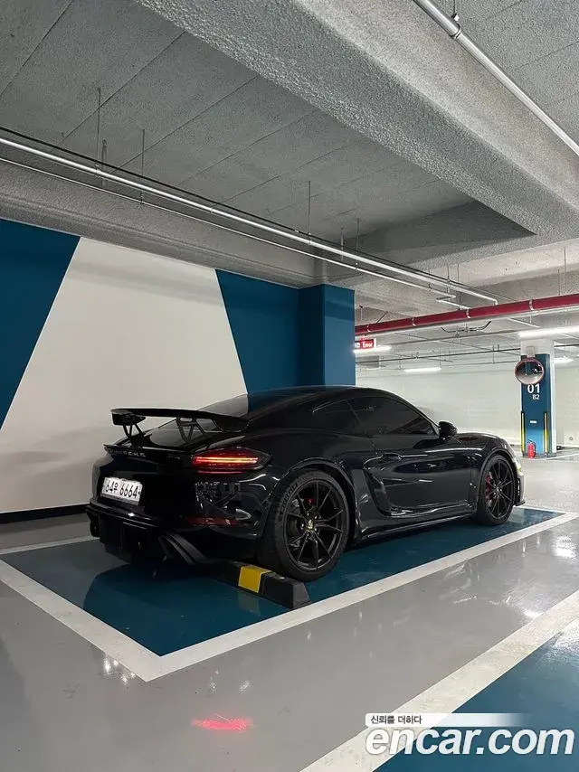 Porsche 718 Cayman 2019 — Фото 19/20