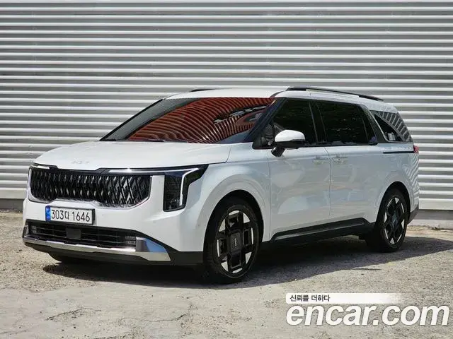 Kia Carnival 2024 — Şəkil 17/20