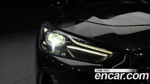 Genesis G70 2019 — Şəkil 18/34
