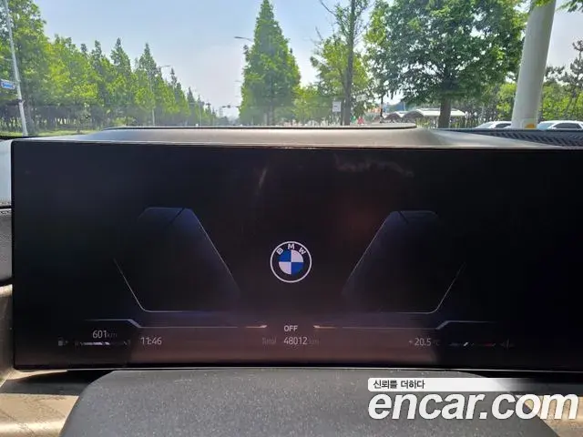 BMW X7 2023 — ფოტო 1/20