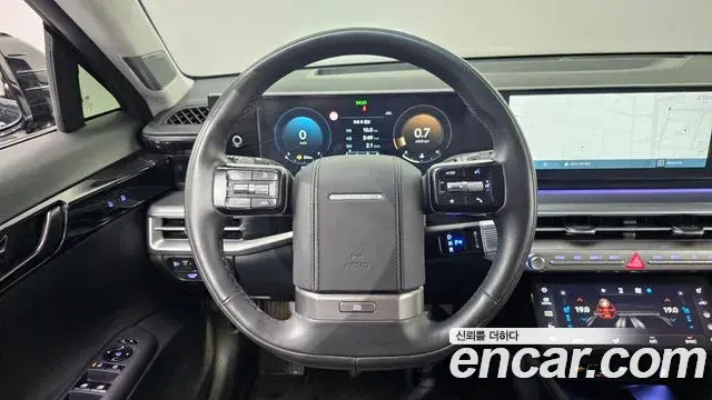 Hyundai Grandeur Hybrid 2023 — Photo 11/37