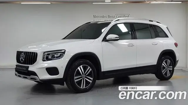 Mercedes-Benz GLB-Class 2021 — ფოტო 6/17