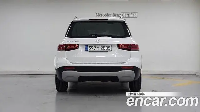 Mercedes-Benz GLB-Class 2021 — ფოტო 1/17