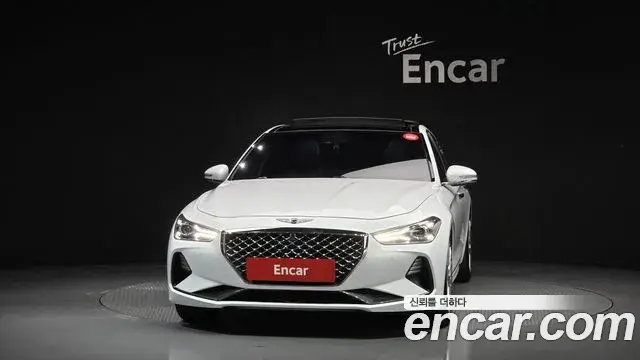 Genesis G70 2018 — Фото 2/20