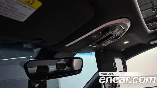 Genesis G70 2018 — ფოტო 20/31