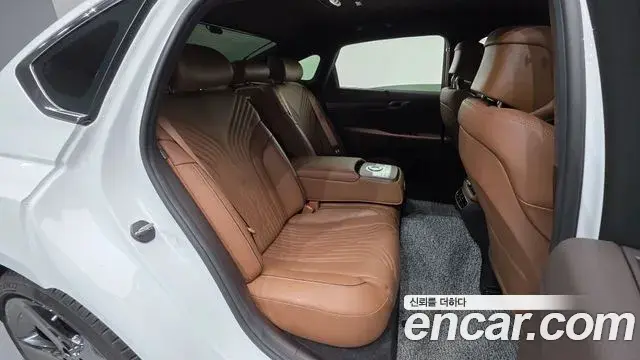 Genesis G80 2022 — ფოტო 9/33