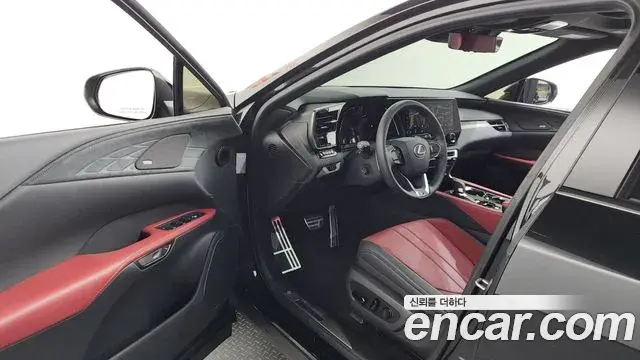 Lexus RX500h 2024 — Şəkil 36/36