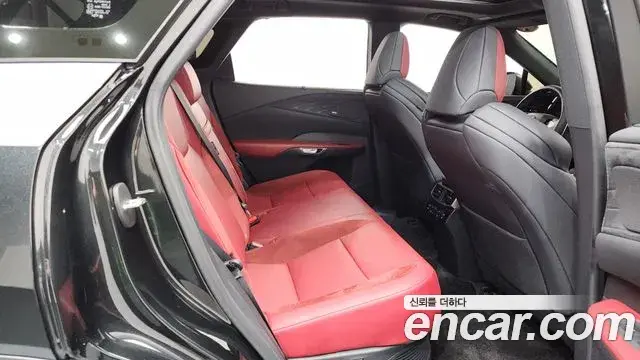 Lexus RX500h 2024 — Şəkil 14/36