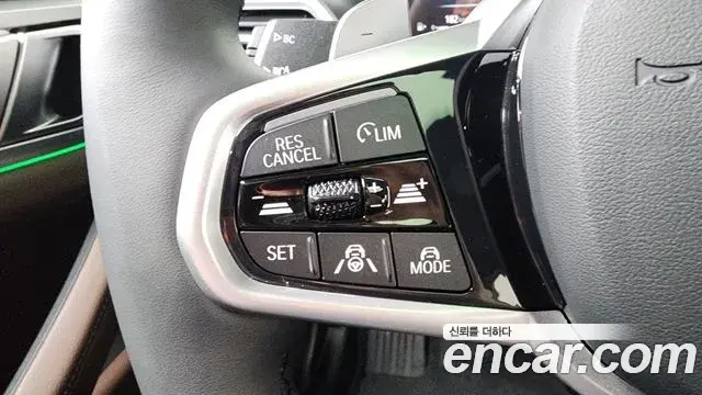 BMW 4 Series 2025 — Фото 16/20
