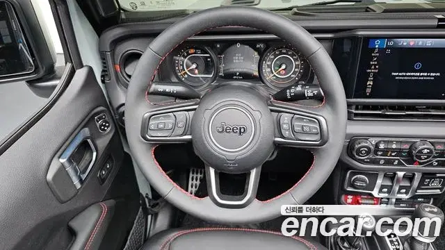 Jeep Wrangler 2024 — Şəkil 14/31