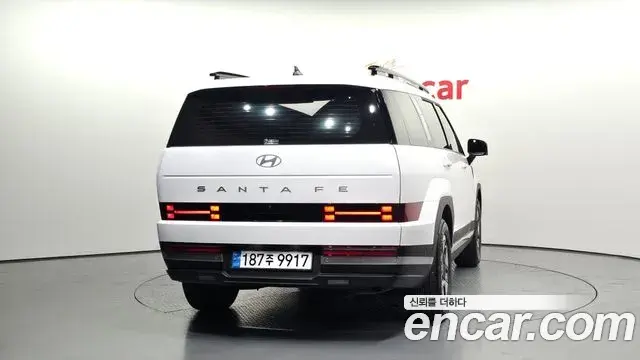 Hyundai Santa Fe 2024 — ფოტო 12/32
