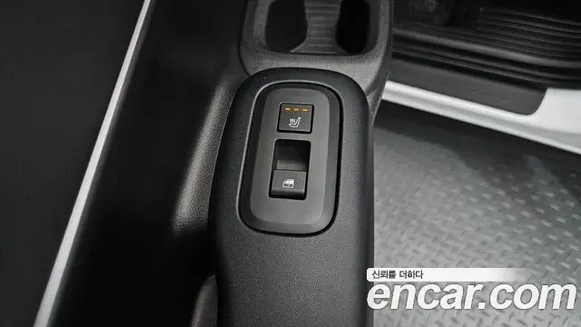 Hyundai Santa Fe 2024 — ფოტო 15/32