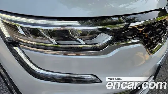 Renault Samsung QM6 2021 — ფოტო 16/20