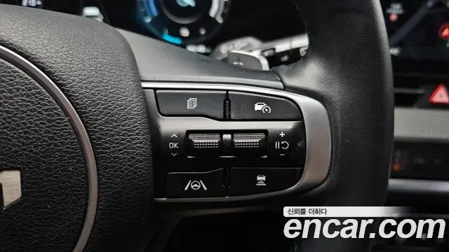 Kia Sportage 2021 — Фото 18/20