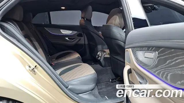 Mercedes-Benz AMG GT 2023 — Фото 12/20