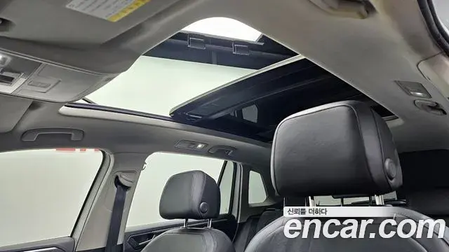 Volkswagen Tiguan 2020 — Photo 10/20