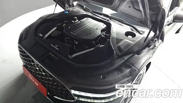 Genesis G90 2022 — Şəkil 18/31