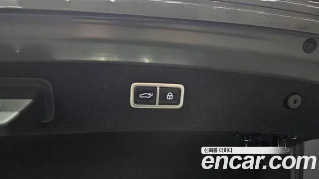 Genesis G90 2022 — Şəkil 3/31