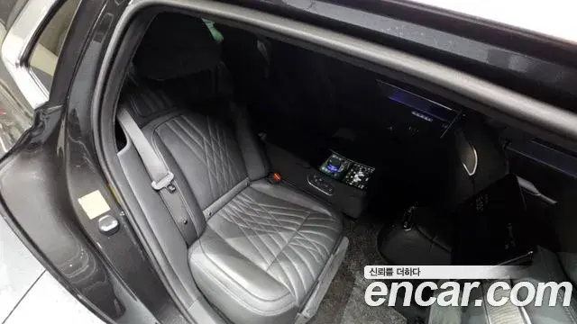 Genesis G90 2022 — Şəkil 21/31