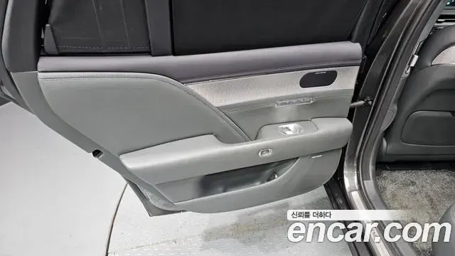 Genesis G90 2022 — Şəkil 7/31