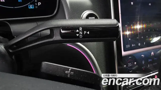 Mercedes-Benz GLC-Class 2025 — Фото 9/20