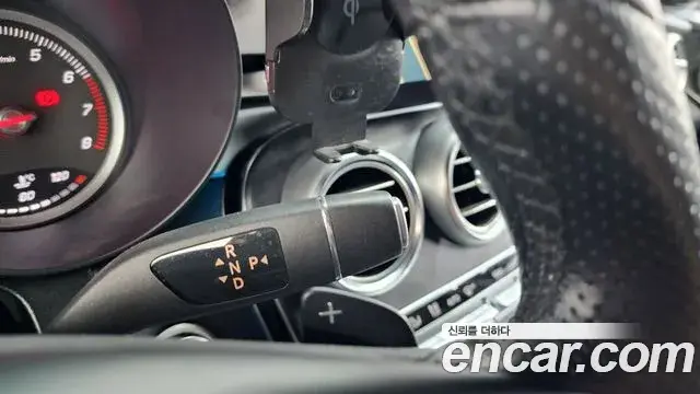 Mercedes-Benz GLC-Class 2019 — Фото 9/20