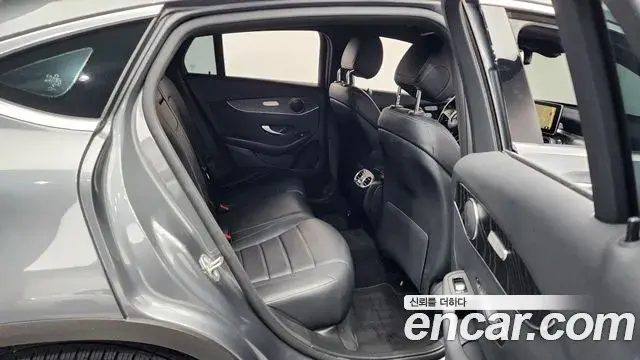 Mercedes-Benz GLC-Class 2019 — Фото 11/20