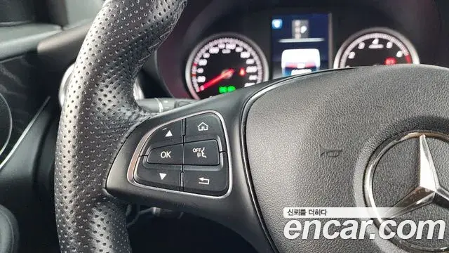 Mercedes-Benz GLC-Class 2019 — Фото 17/20