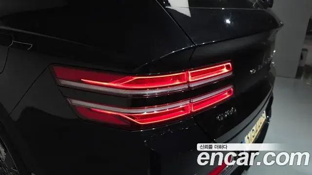 Genesis GV80 2020 — ფოტო 10/39