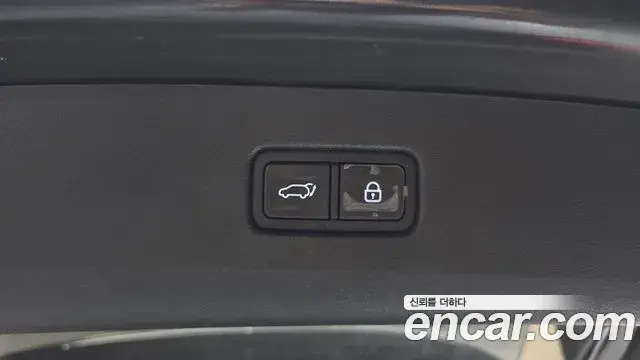 Genesis GV80 2020 — ფოტო 18/39