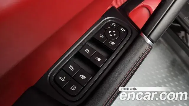 Porsche Cayenne 2023 — Şəkil 23/37