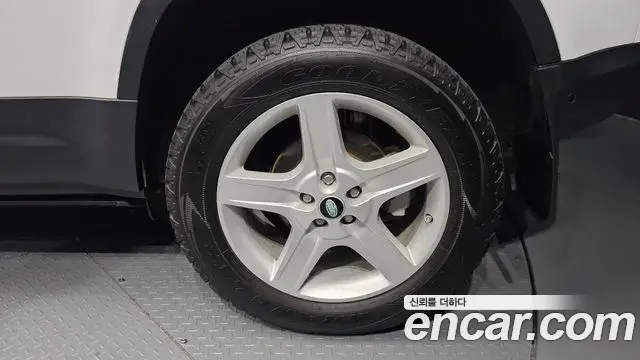 Land Rover Defender 2020 — Şəkil 19/35