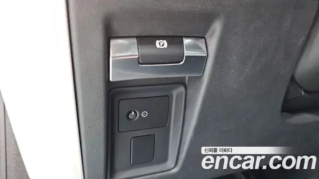 Land Rover Defender 2020 — Şəkil 31/35