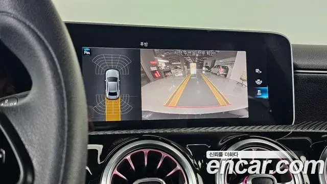Mercedes-Benz A-Class 2020 — Фото 14/20