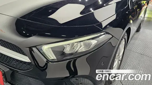 Mercedes-Benz A-Class 2020 — Photo 22/30