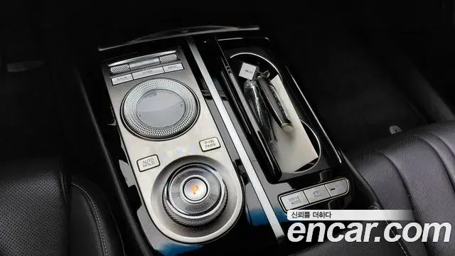 Genesis G80 2022 — ფოტო 16/30