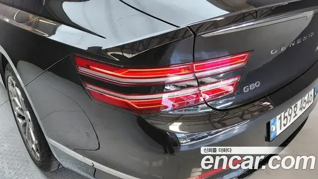 Genesis G80 2022 — ფოტო 10/30